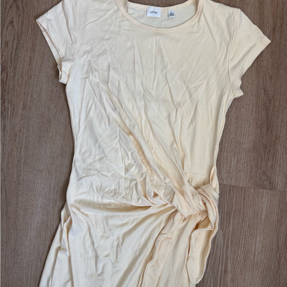Aritzia Wilfred Cream Knot-Front Top
